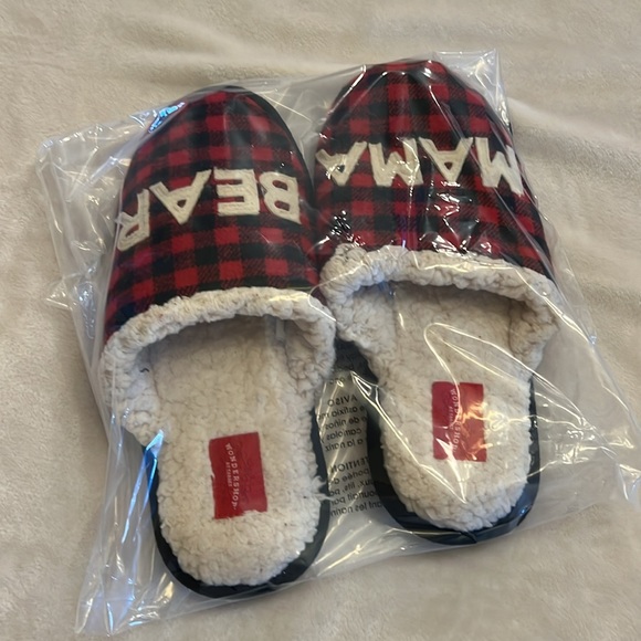 Wondershop at Target Christmas slippers - Picture 7 of 7